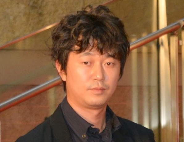 新井浩文２