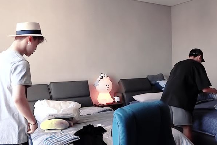 ジミンとJ-hopeホソクだけがルームシェア