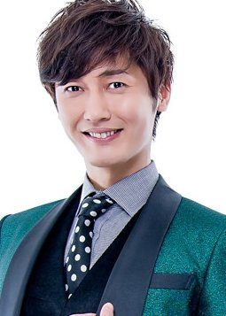 純烈メンバー　後上 翔太