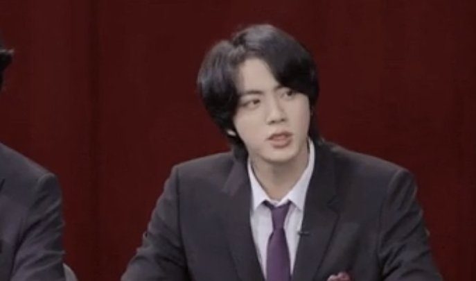 テテがジンの「ダンスが下手だ」という自己批判を止めたのは初めてではなかった