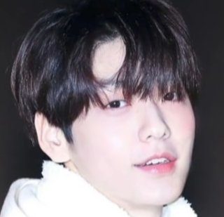 TOMORROW X TOGETHER(TXT)スビン整形