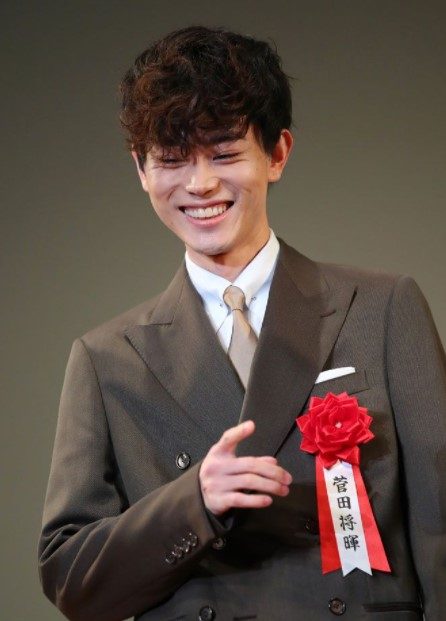 菅田将暉と小松奈菜の馴れ初めは映画「糸」からで熱愛が報道されていた