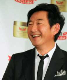 父は石田純一さん