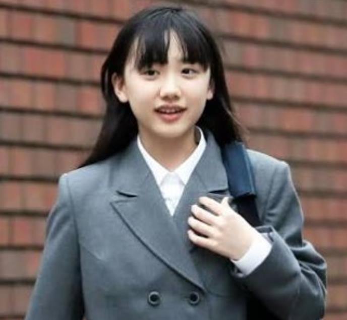 芦田愛菜ちゃんの高校は慶應義塾女子高校で偏差値は７７！