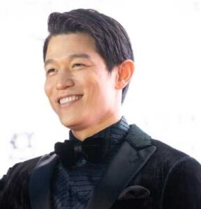 鈴木亮平が結婚した嫁はWEBデザイナー？交際の馴れ初めから子供は？