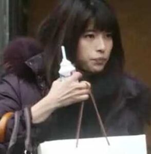 上原多香子の不倫相手は誰？再婚後不倫で元夫が警察沙汰？現在は？