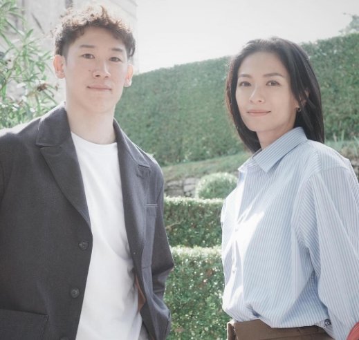 石川祐希がインスタで榮倉奈々さんとツーショットで結婚発表と誤解されるww