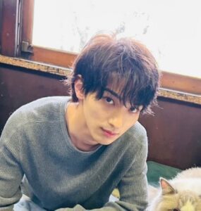 横浜流星の熱愛の真相とは？共演者との噂と母親の結婚観を徹底紹介